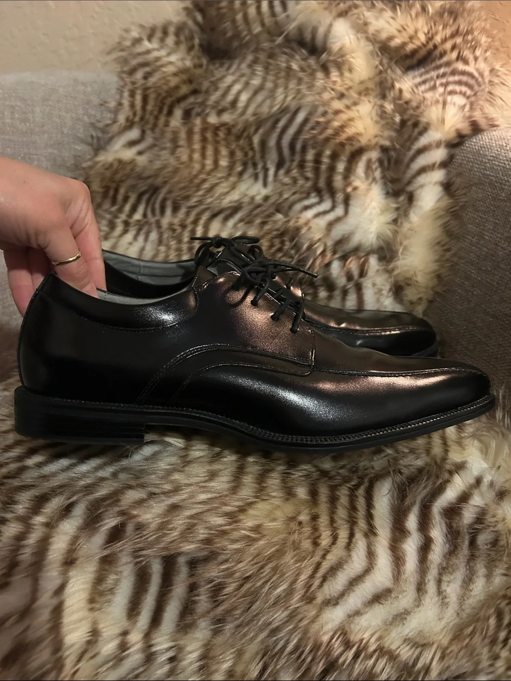 Men's Florsheim Black Shiny Leather Dress Shoes - Classic Oxford Lace-Up